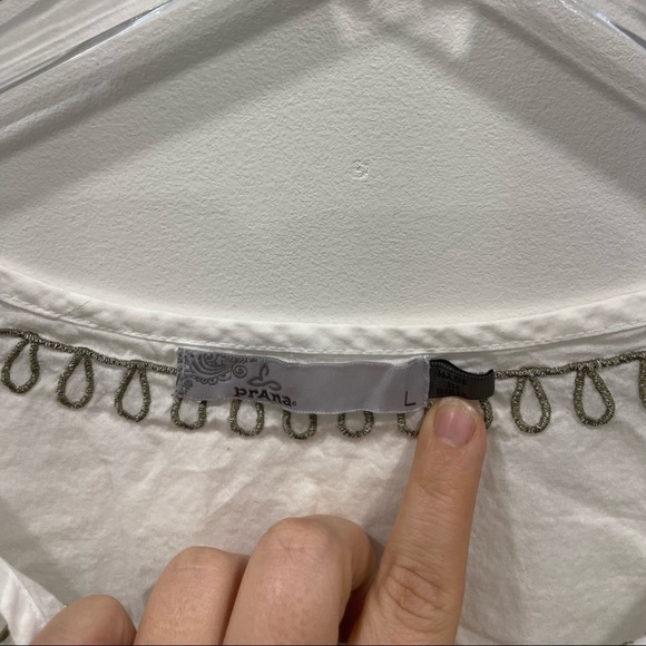 Prana Embroidered Split Neck Lagenlook Top Drawstring Trim Ivory Large Cotton - Picture 4 of 8